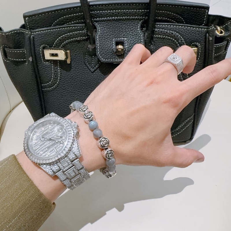Gvc*1 bracelets